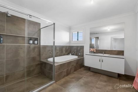 Property photo of 100 Sovereign Drive Mount Duneed VIC 3217
