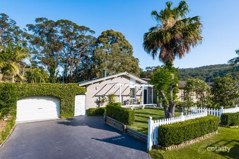 18 Wendy Dr, Point Clare, NSW 2250