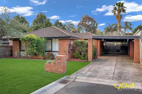 Property photo of 19 Mullin Court Cranbourne VIC 3977