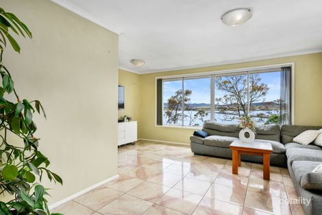 Property photo of 8 Lake Vue Parade Midway Point TAS 7171