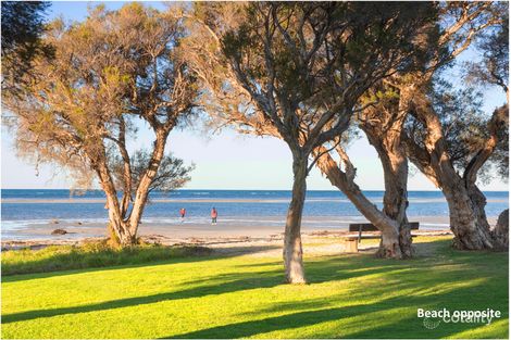 Property photo of 1/4 Mentor Place Dunsborough WA 6281