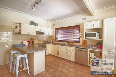 Property photo of 20 Prince Edward Drive Dapto NSW 2530