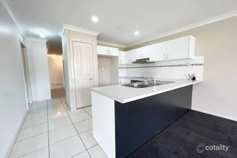 Property photo of 2/80 Close Street Parkes NSW 2870
