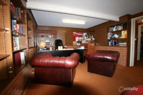 Property photo of 32 Wilson Street Curtin ACT 2605