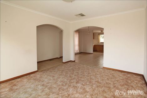 Property photo of 1/15 Selbourne Way Mulgrave VIC 3170