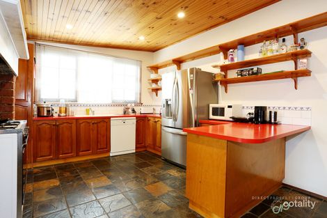 Property photo of 23 Bracken Grove Altona VIC 3018