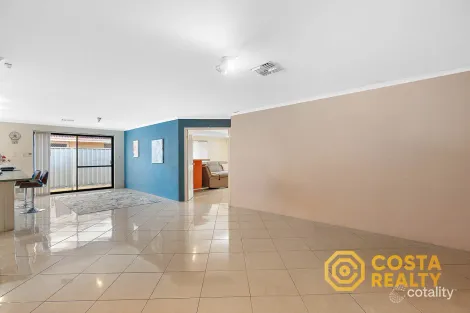 Property photo of 25 Pinaster Boulevard Canning Vale WA 6155