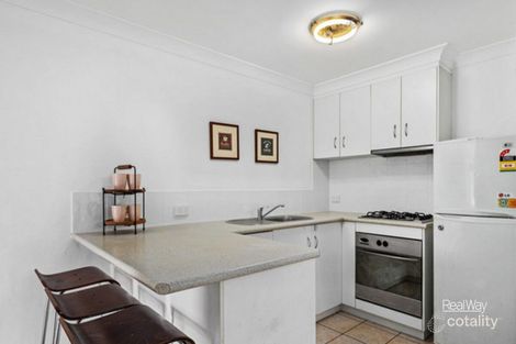 Property photo of 17/9 Uniplaza Court Kearneys Spring QLD 4350