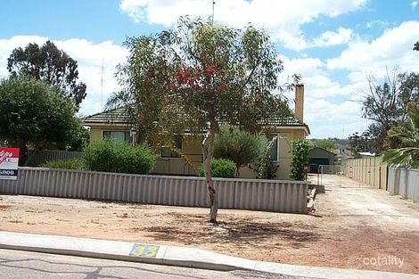 Property photo of 33 Perina Way Northam WA 6401