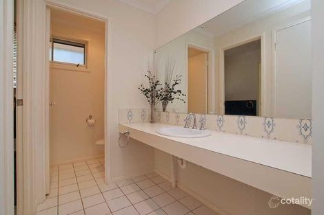 Property photo of 22 Dalpura Circuit Frankston VIC 3199