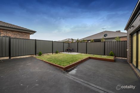 Property photo of 5 Riverway View Craigieburn VIC 3064