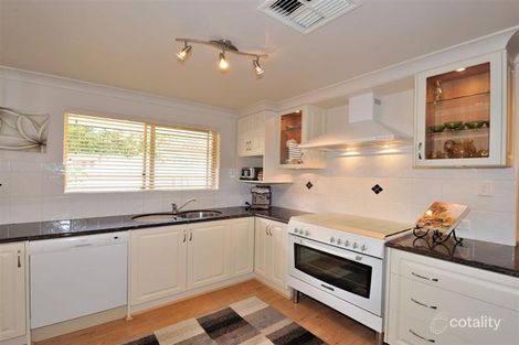 33 Monterey Cres, Warnbro, WA 6169