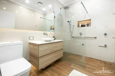 Property photo of 2 Lewis Street Kingsville VIC 3012