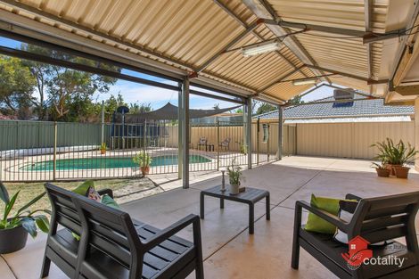 Property photo of 6 Ainstey Close Seville Grove WA 6112