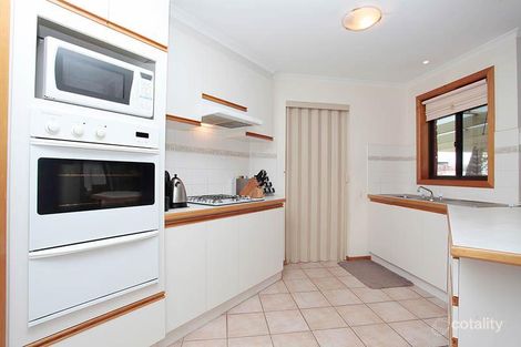 11 Gentzen Dr, Wyndham Vale, VIC 3024