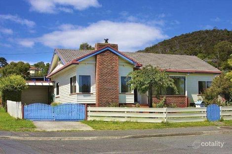 9 Loatta Rd, Lindisfarne, TAS 7015