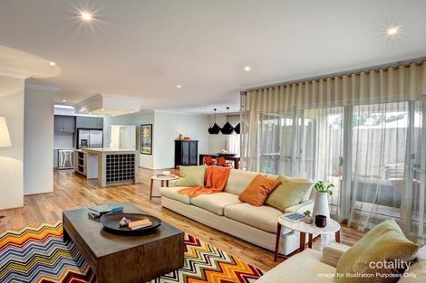 Property photo of 312 Sunridge Close Caversham WA 6055