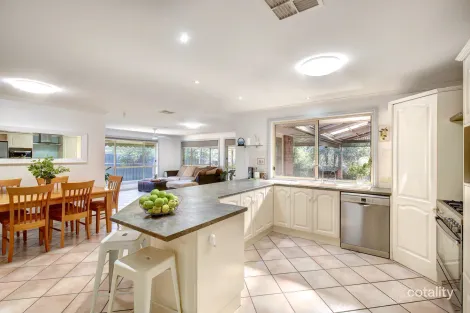 Property photo of 9 Jordan Court Aberfoyle Park SA 5159