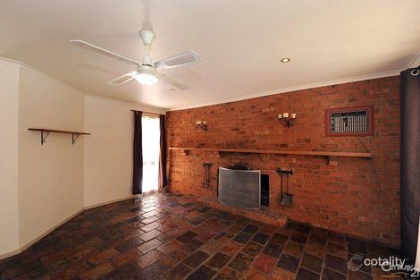Property photo of 14 Tyntynder Close Berwick VIC 3806