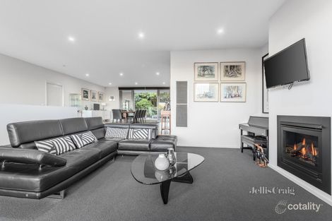 Property photo of 44 Barlyn Road Mount Waverley VIC 3149