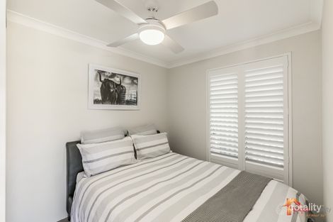 Property photo of 19 Solquest Way Cooloongup WA 6168
