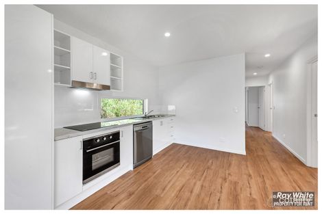 Property photo of 328 Blanchfield Street Koongal QLD 4701