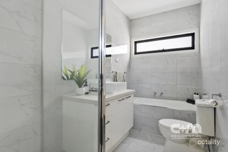 Property photo of 2/19 Main Street Pascoe Vale VIC 3044