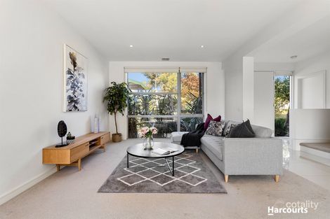 Property photo of 2 Sabina Park Drive Mulgrave VIC 3170