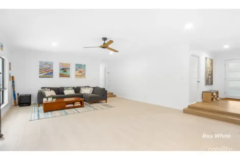 Property photo of 95 Bottlebrush Drive Lammermoor QLD 4703