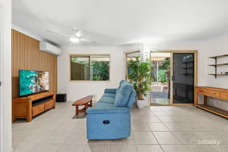 Property photo of 34/2018 Wynnum Road Wynnum West QLD 4178
