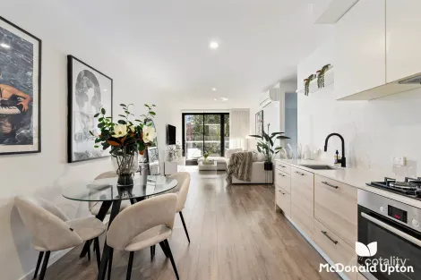 Property photo of 102/324 Pascoe Vale Road Essendon VIC 3040