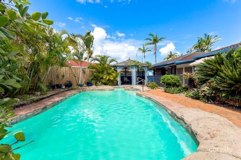 15 Sovereign Ct, Kippa-Ring, QLD 4021