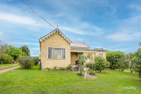 50 Lord St, Dungog, NSW 2420