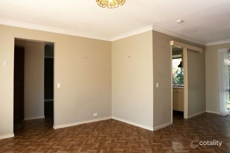 19 Parkroyal Cres, Regents Park, QLD 4118