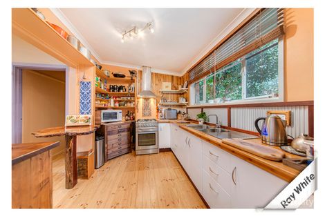 Property photo of 9 Atholbar Way Karabar NSW 2620