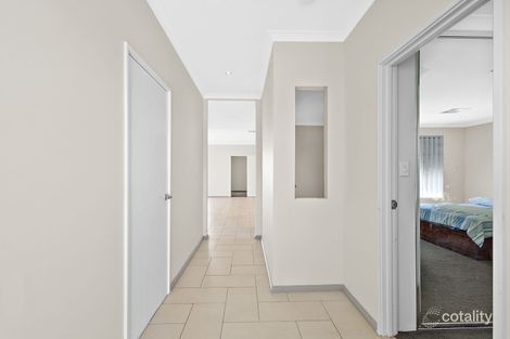Property photo of 24 Clivia Heights Sinagra WA 6065