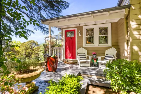 Property photo of 40 Woodford Street Leura NSW 2780