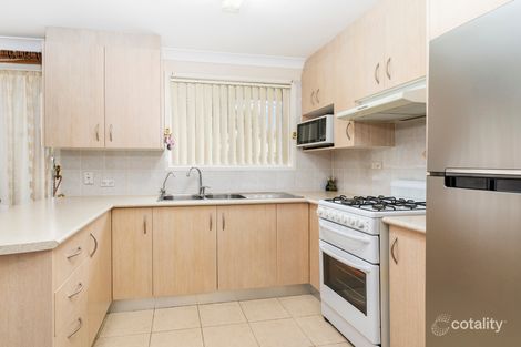 Property photo of 5 Hall Place Minto NSW 2566
