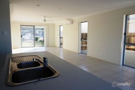 Property photo of 2/20 Bedford Road Pimpama QLD 4209