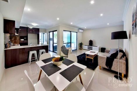 Property photo of 194B Woodside Street Doubleview WA 6018