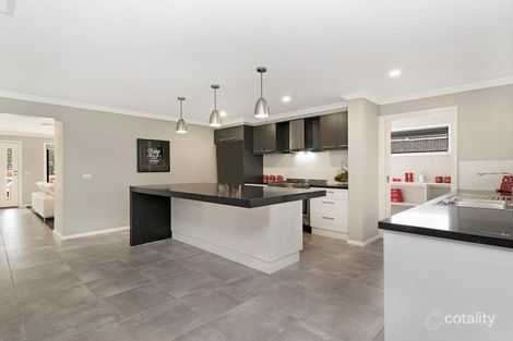 Property photo of 12 Weeks Road Ascot VIC 3551