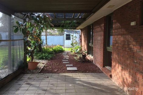 Property photo of 40 Julie Place Lavington NSW 2641