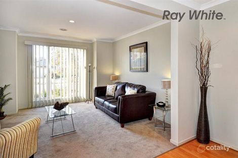 Property photo of 4 Middle Park Drive Point Cook VIC 3030