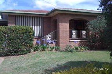 Property photo of 28 Horsley Street Kooringal NSW 2650