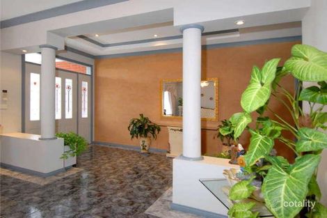 Property photo of 3 Taplin Way Roxburgh Park VIC 3064