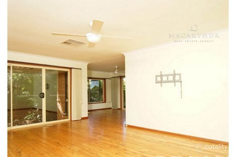 Property photo of 28 Sunshine Avenue Turvey Park NSW 2650