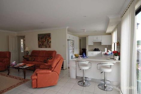Property photo of 33 The Ridgeway Lisarow NSW 2250