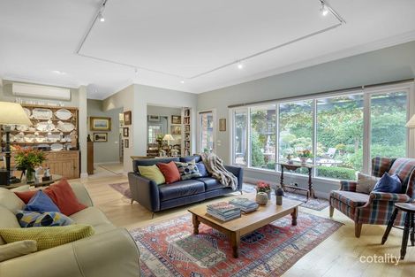 Property photo of 10 Sherwood Road Surrey Hills VIC 3127