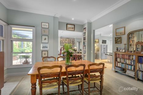 Property photo of 10 Sherwood Road Surrey Hills VIC 3127