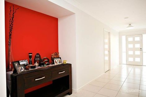 Property photo of 2 Crake Place Mango Hill QLD 4509